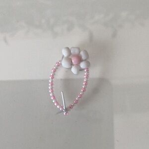 Cute flower ring